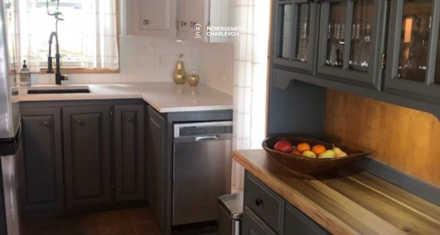 DOU-280 - Charmant chalet surplombant la plage de Baie-Saint-Paul