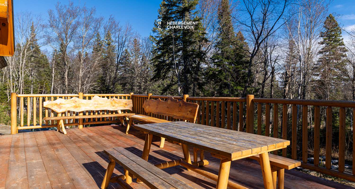 DUC-24 - Chalet en bois rond pour 18 personnes