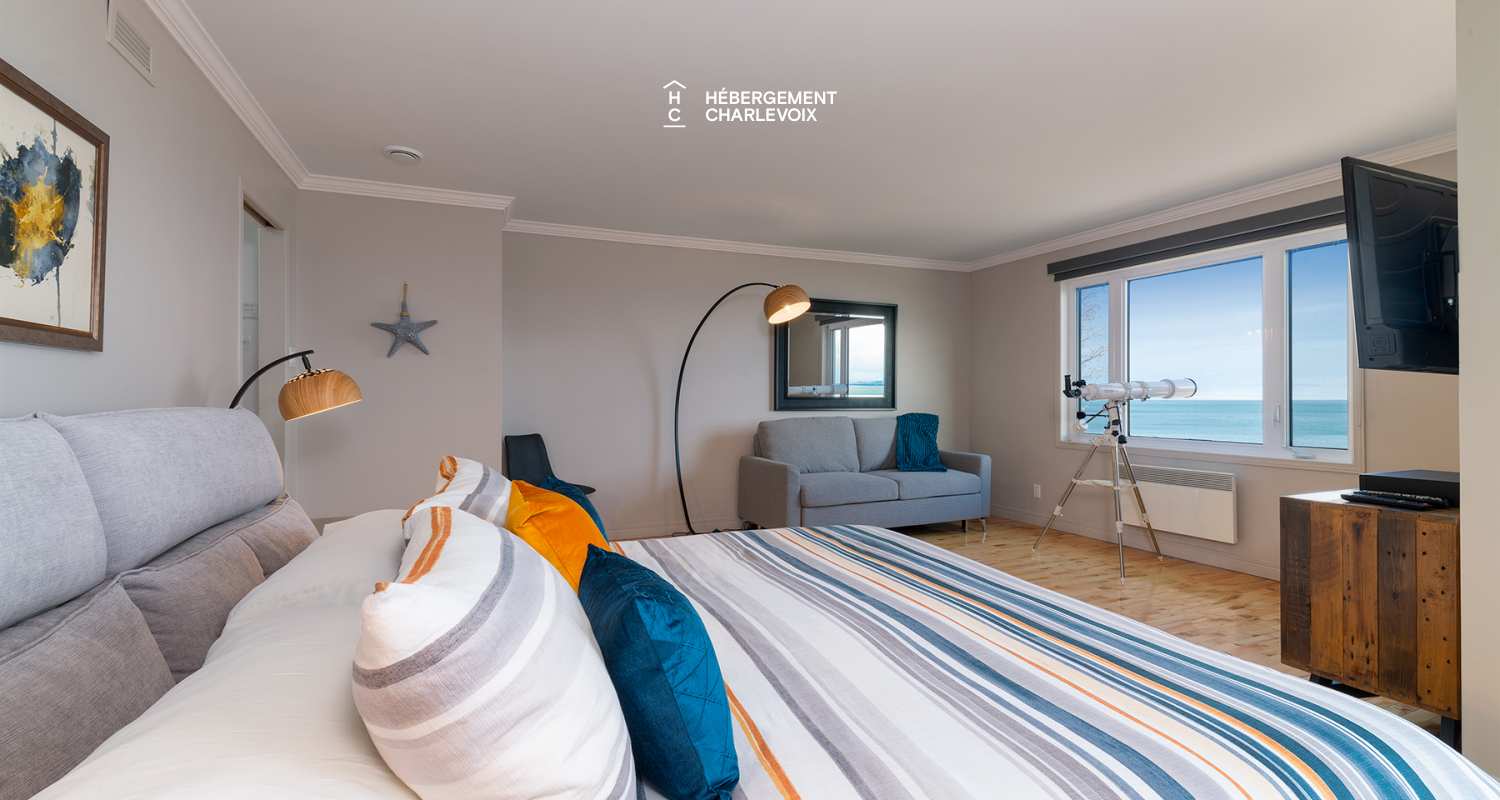 EAU- 318 - The view is magnificent on the St-Lawrence River!!