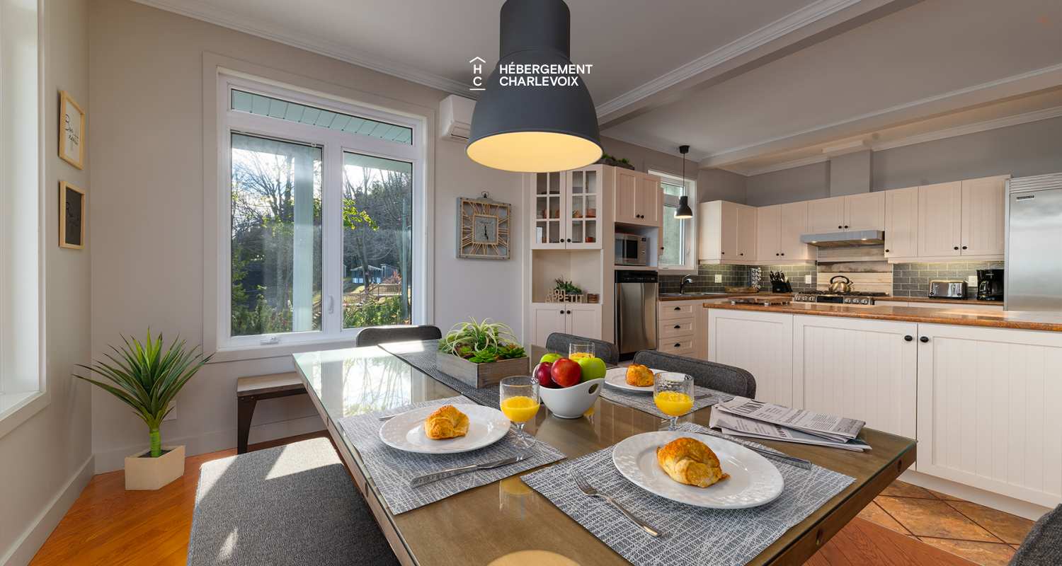 EAU- 318 - The view is magnificent on the St-Lawrence River!!