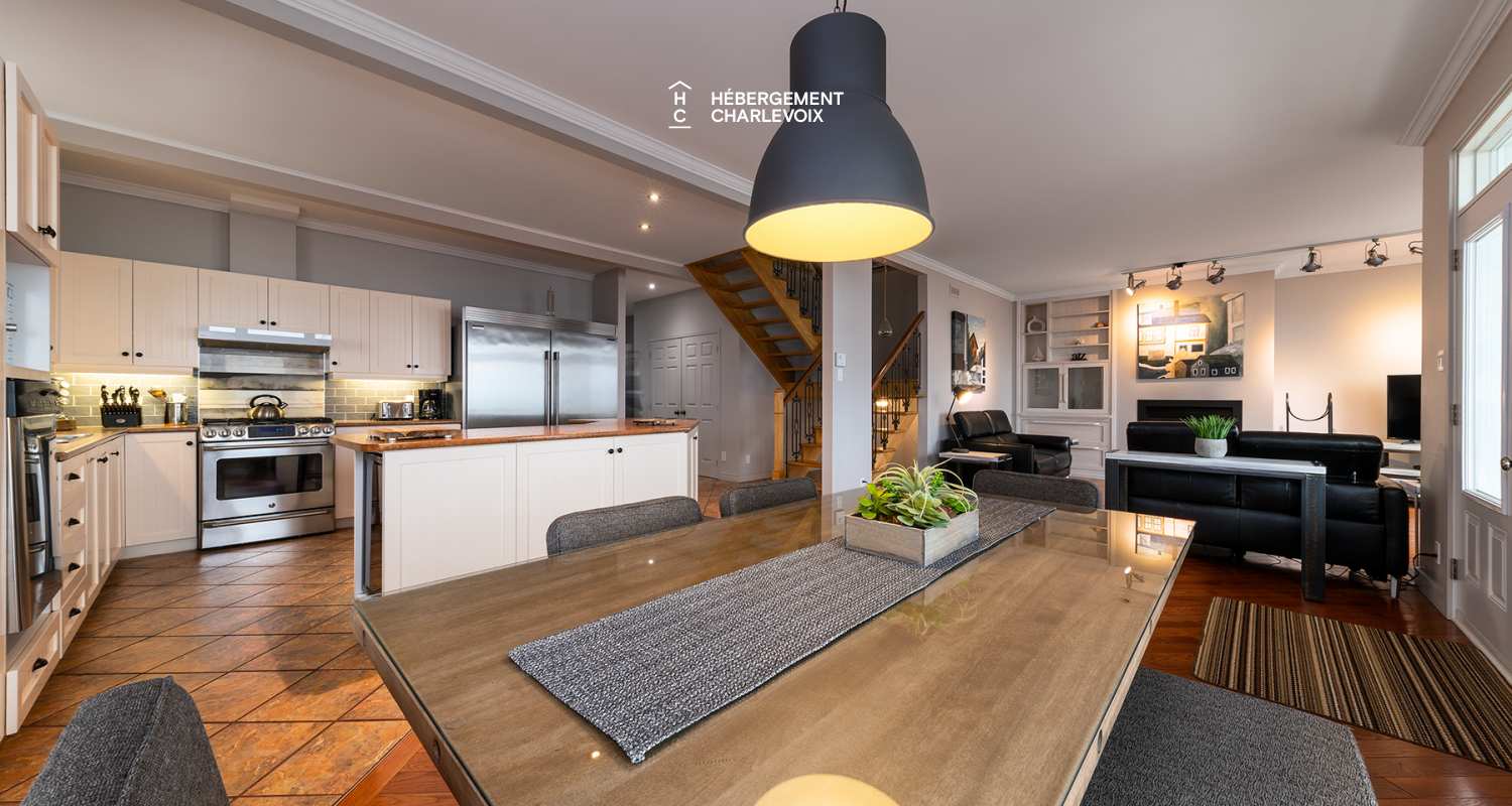 EAU- 318 - The view is magnificent on the St-Lawrence River!!