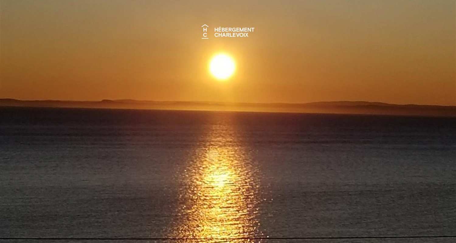 EAU- 318 - The view is magnificent on the St-Lawrence River!!