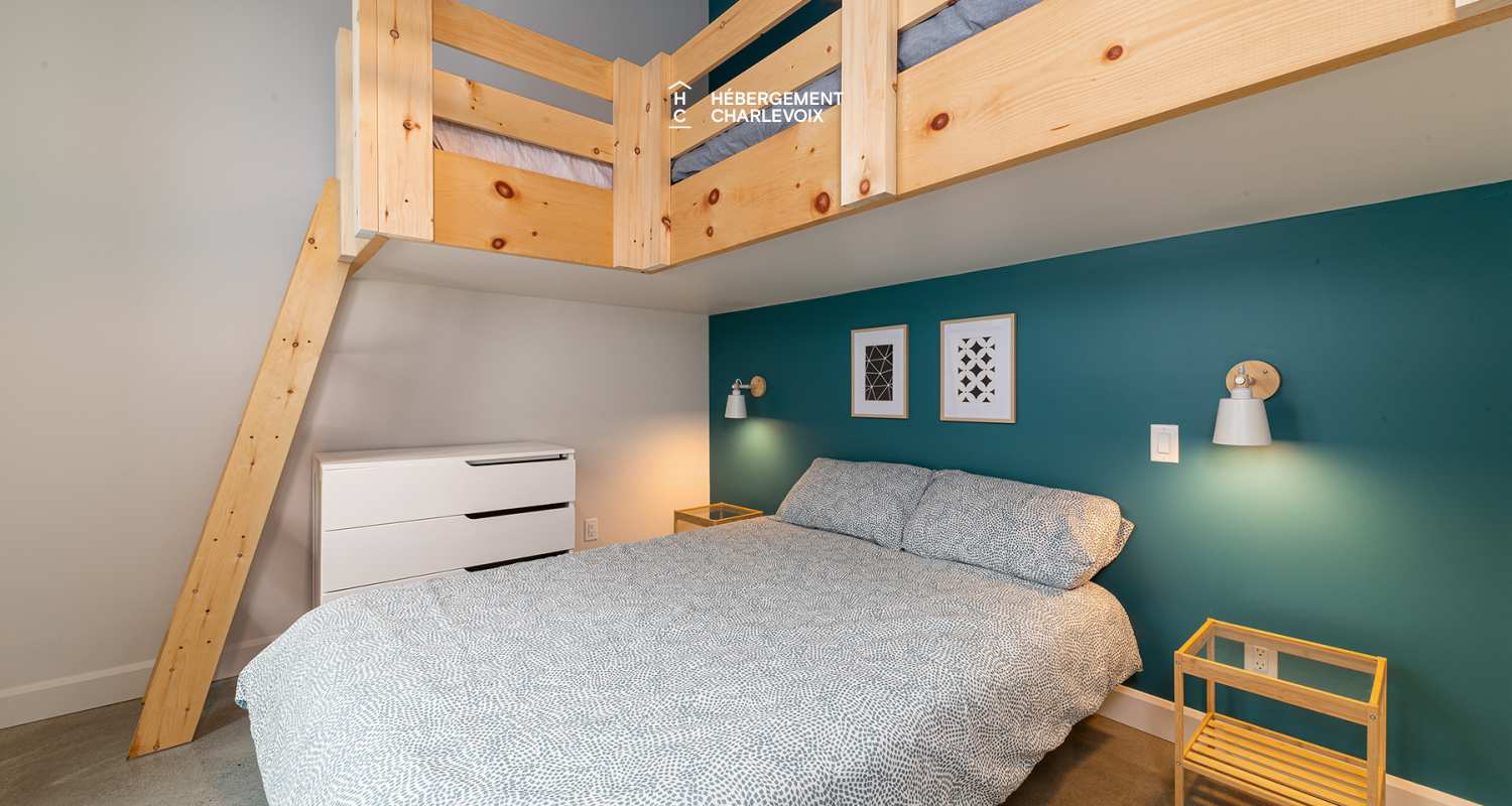 EVO-38 - Havre de paix qui cède toute sa place à la nature charlevoisienne !