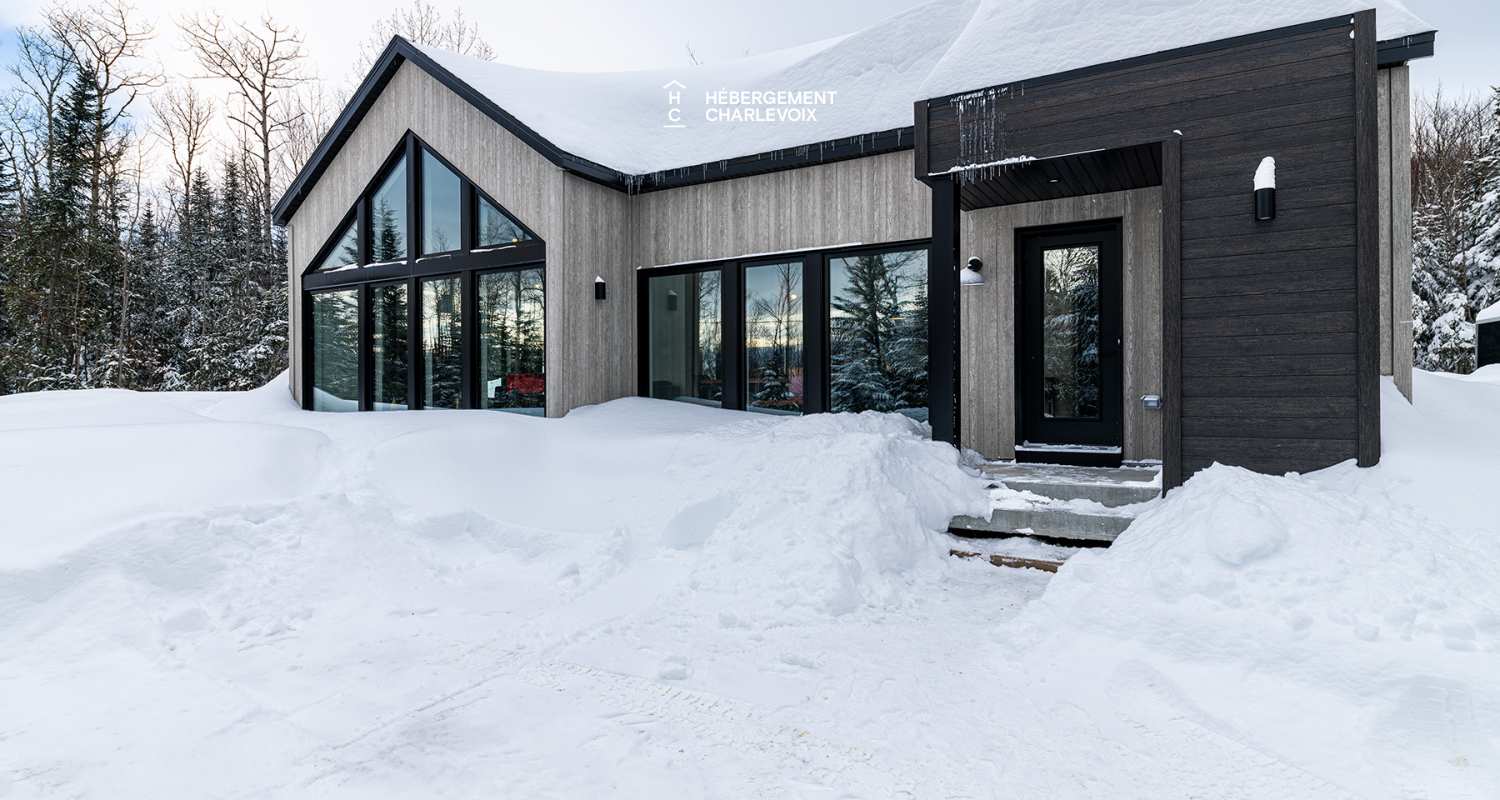 EVO-38 - Havre de paix qui cède toute sa place à la nature charlevoisienne !