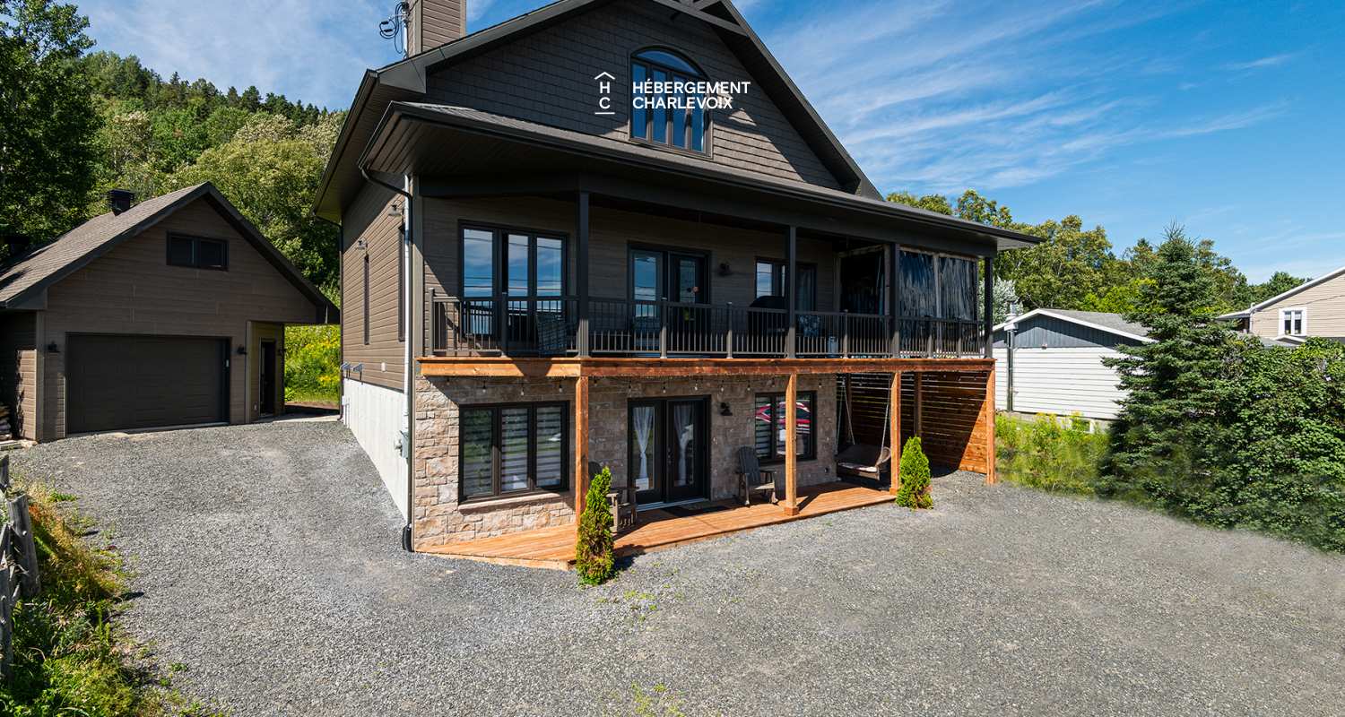 FEU-73 - Exceptional house with riverview