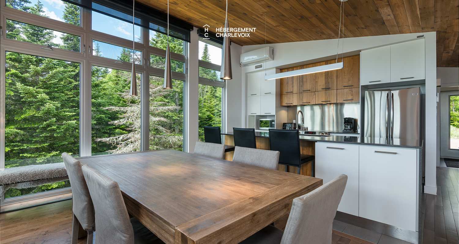 FOR-12 - A chalet with ski slopes nearby