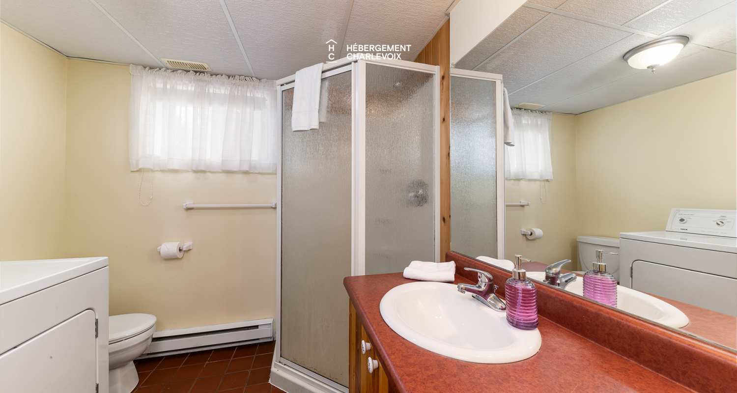 GRA-176 - Three floors of good times to live