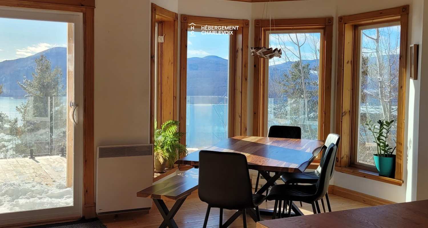 HAV-6 - Majestic view of the St. Lawrence River!