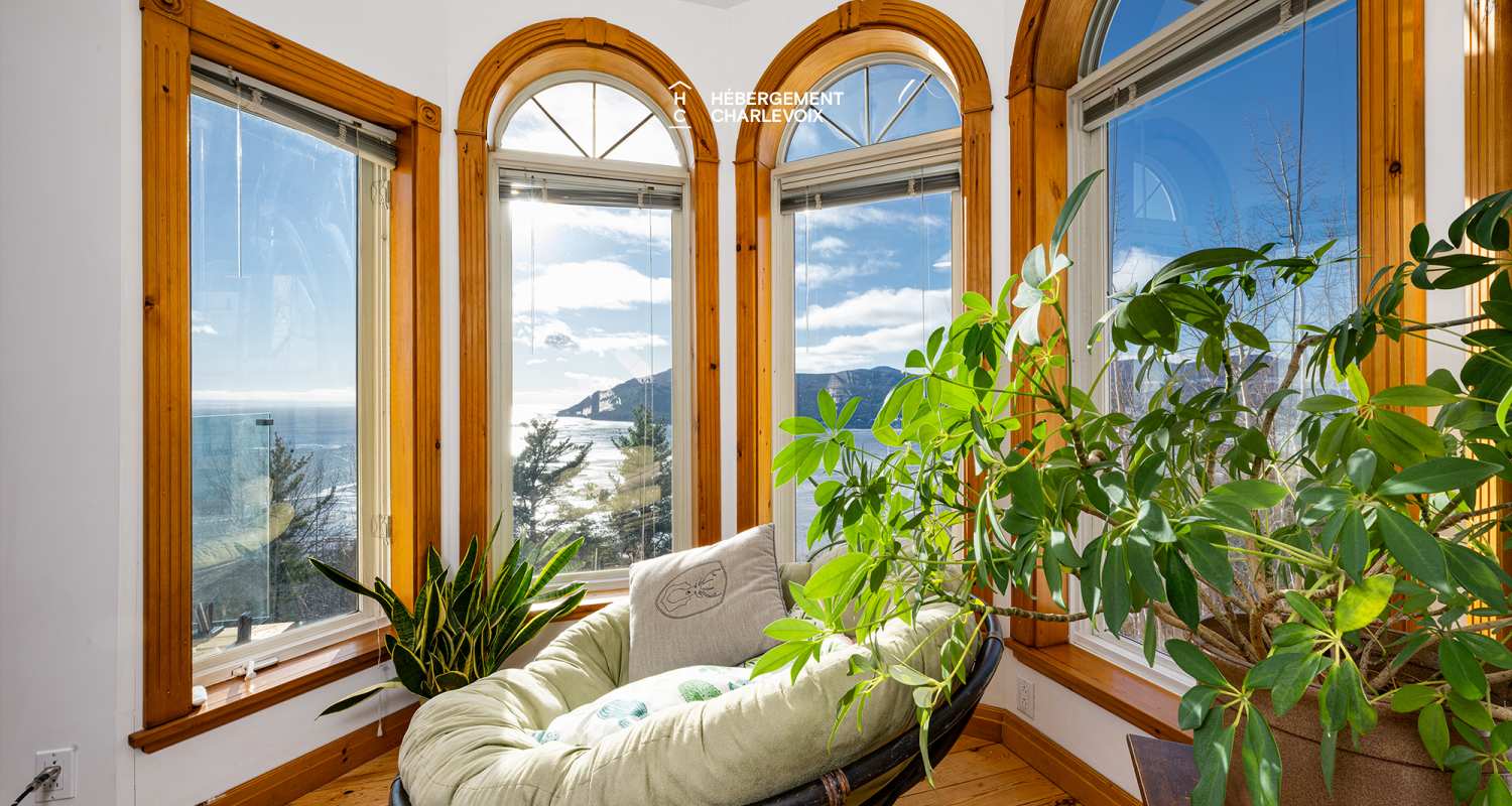 HAV-6 - Majestic view of the St. Lawrence River!