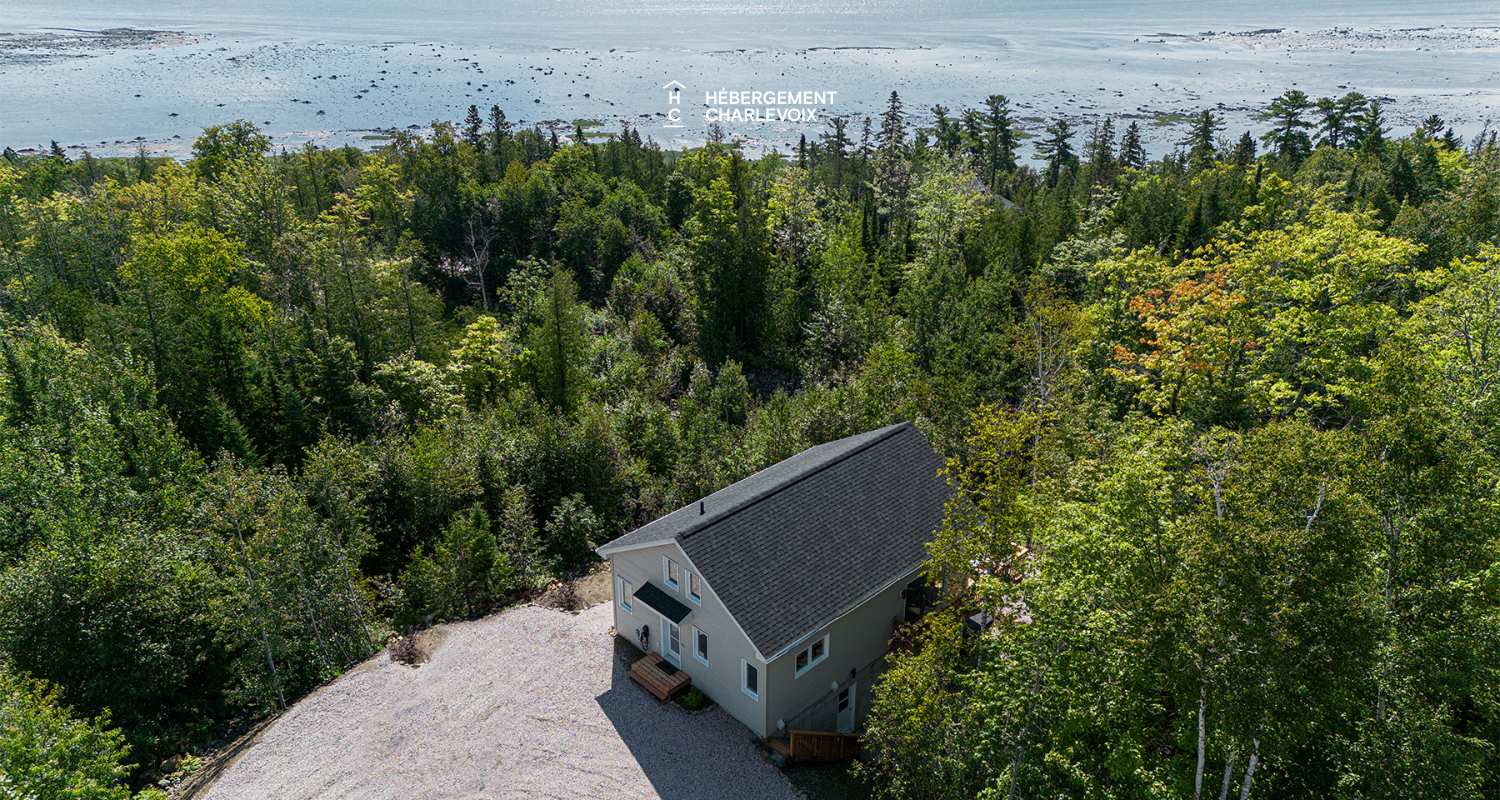 HOR-92 - NEW CONSTRUCTION: Comfort and modernity in Charlevoix!