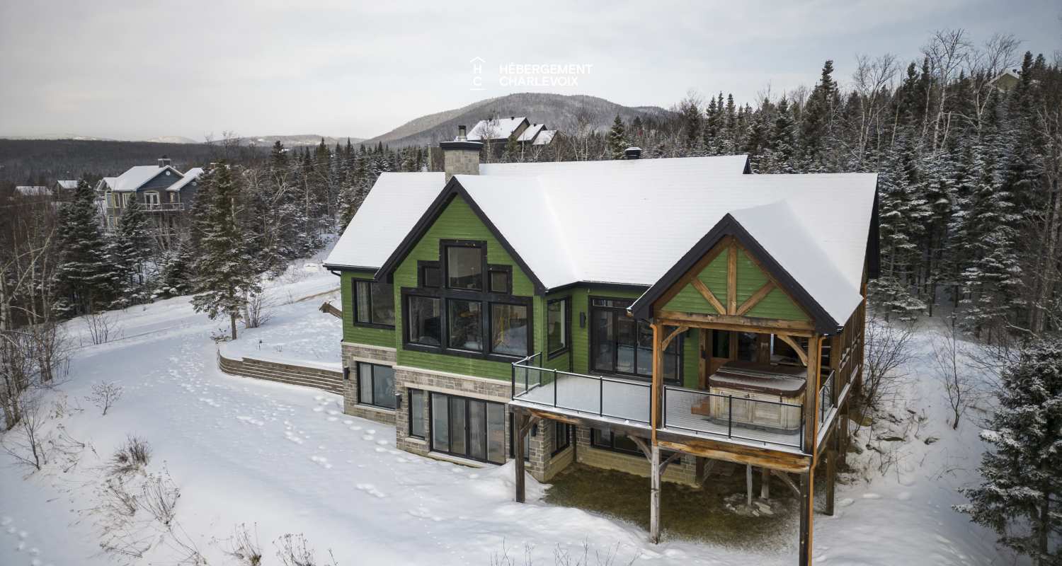 JAM-62 - Chalet confortable avec une vue imprenable sur le fleuve et les pentes