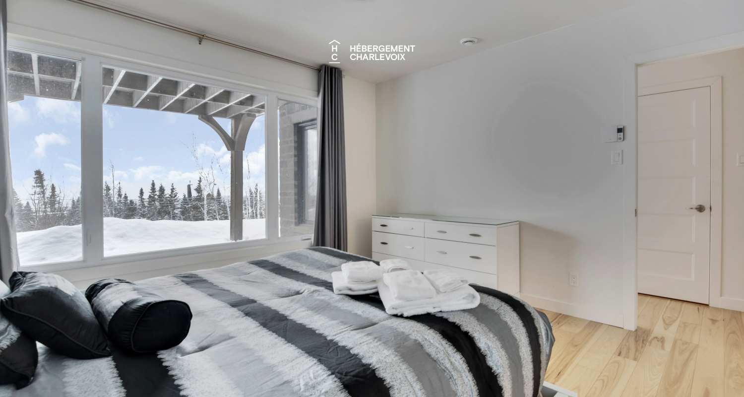 JAM-62 - Chalet confortable avec une vue imprenable sur le fleuve et les pentes