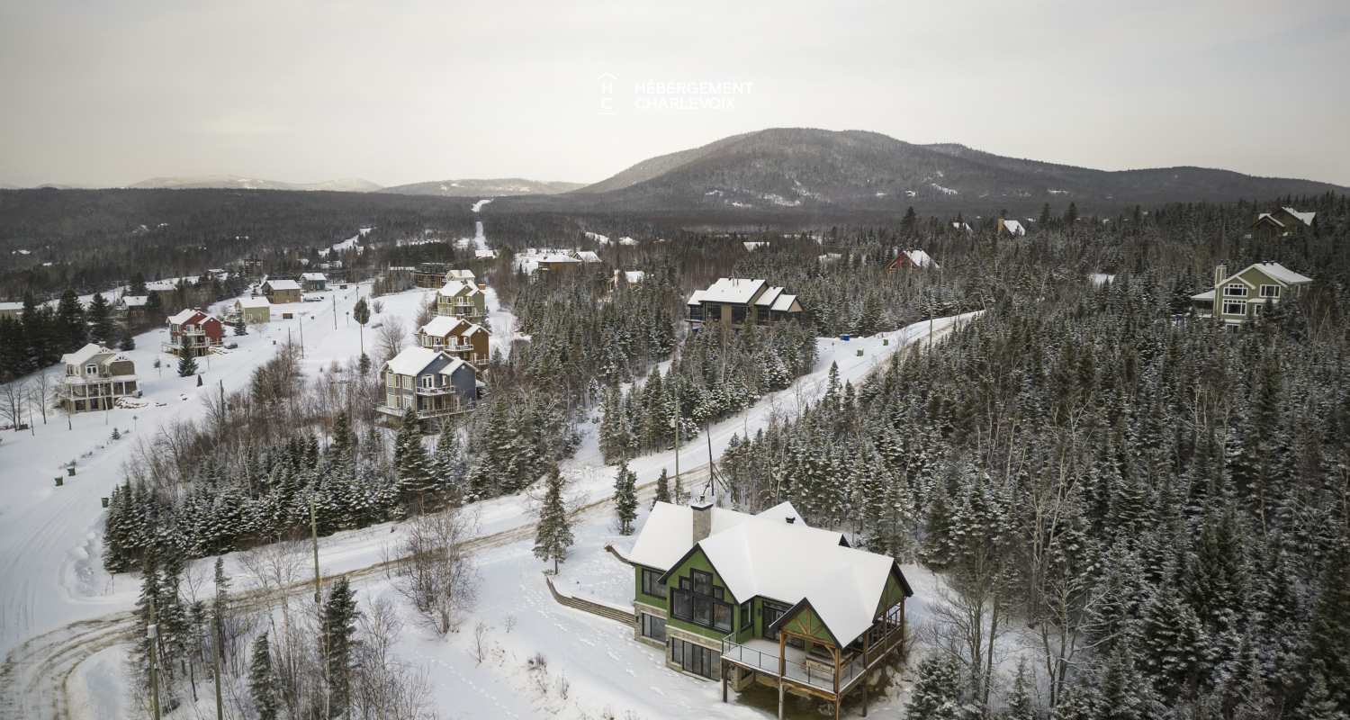 JAM-62 - Chalet confortable avec une vue imprenable sur le fleuve et les pentes