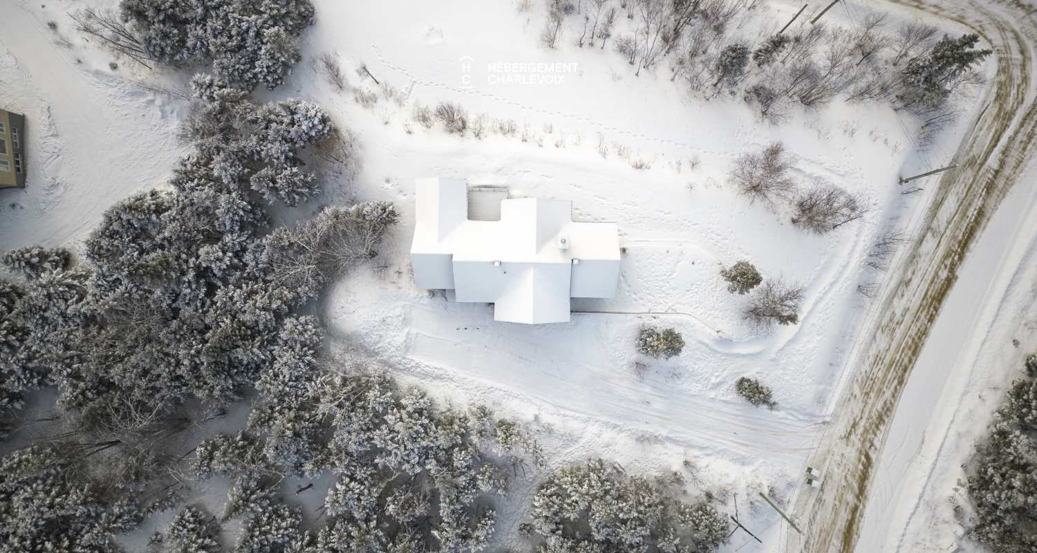 JAM-62 - Chalet confortable avec une vue imprenable sur le fleuve et les pentes