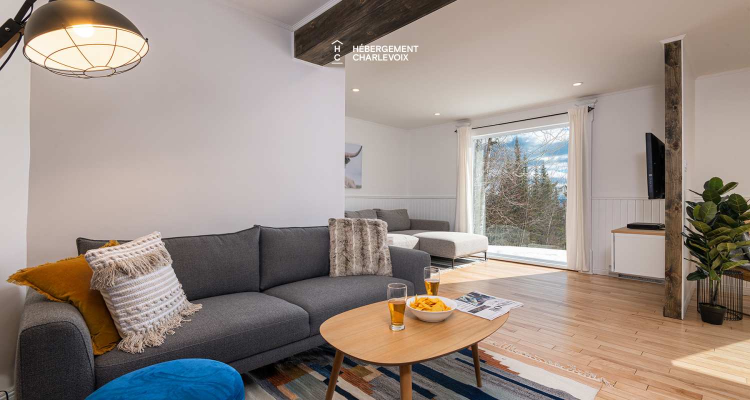 JAU-1060 - Typical bucolic house of Charlevoix