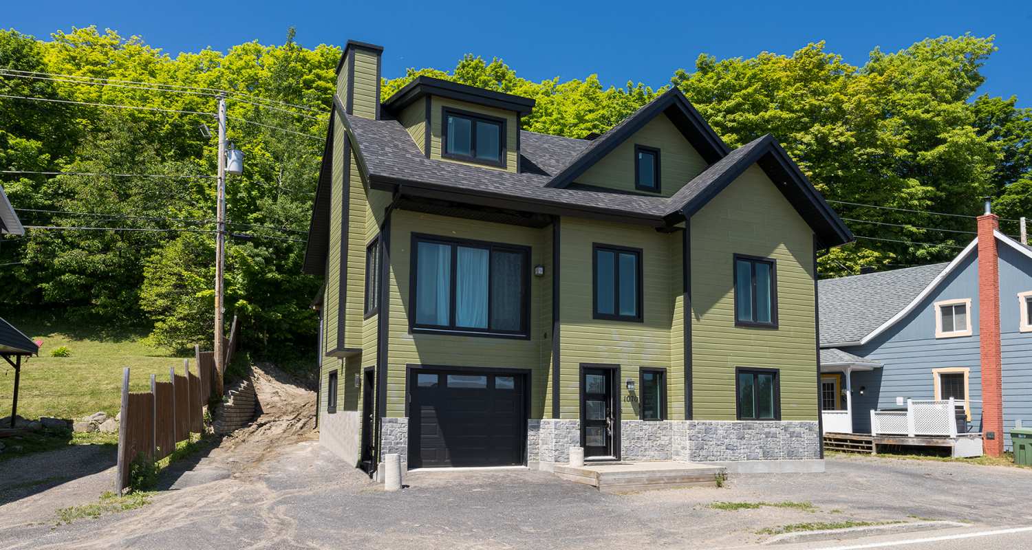 Chalet à louer Le 1070 PetiteRivièreSaintFrançois Hébergement Charlevoix. Chalet à louer Le 1070 PetiteRivièreSaintFrançois Hébergement Charlevoix.