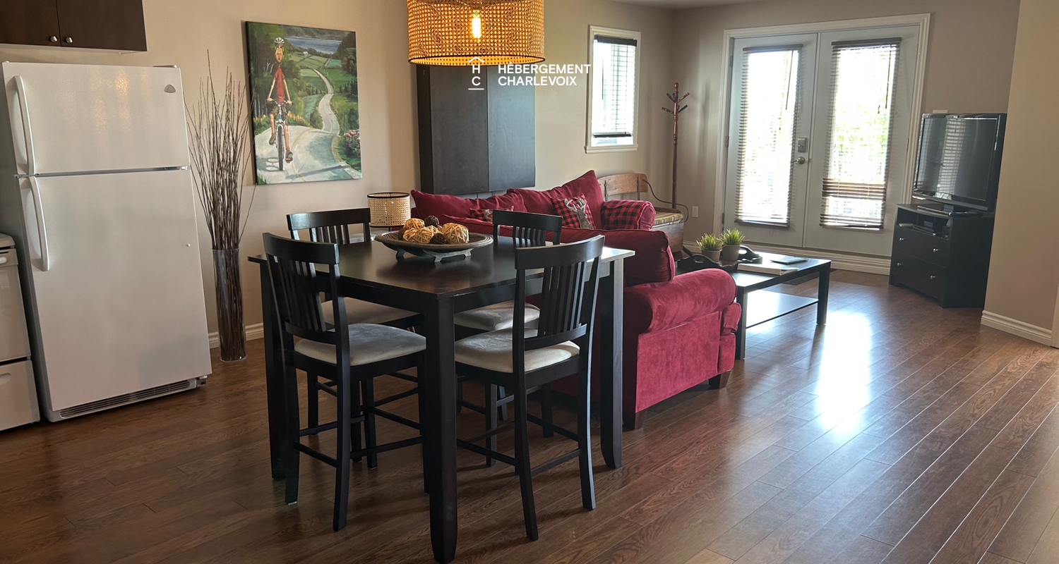 LOFT-14-2 - Condo lumineux et tout équipé