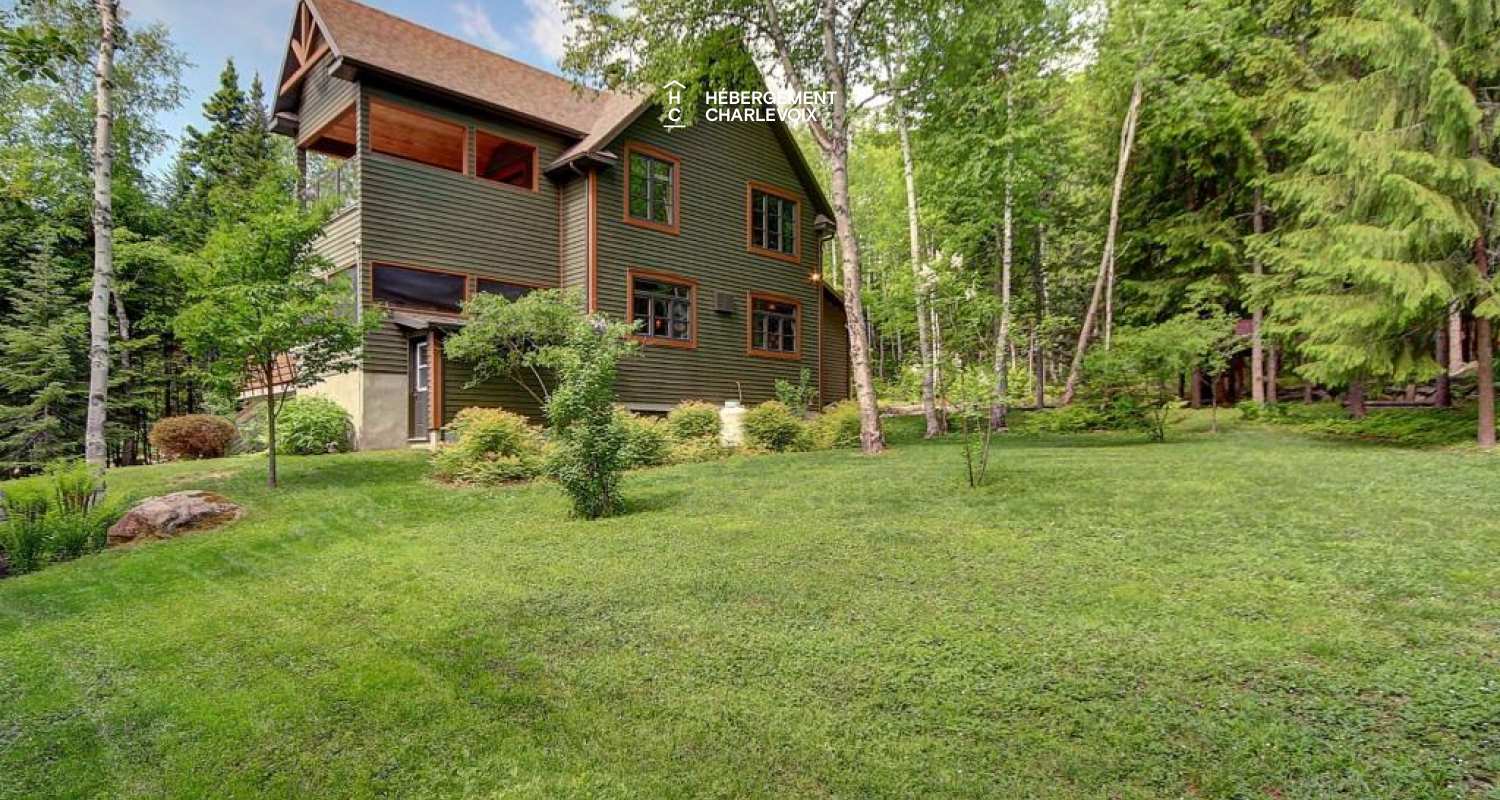 LOR-14 - Spacieuse terrasse dotée d'un SPA