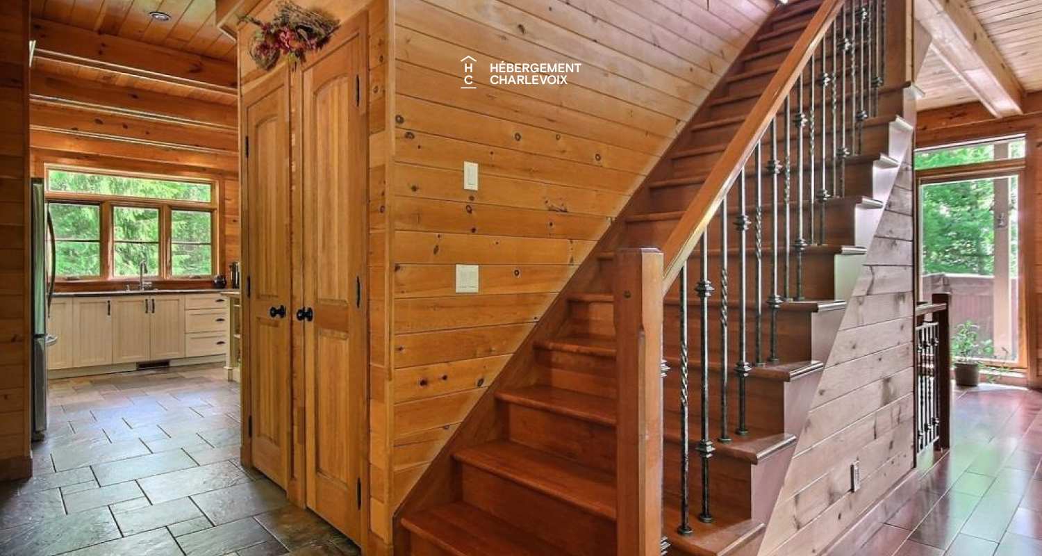 LOR-14 - Spacieuse terrasse dotée d'un SPA