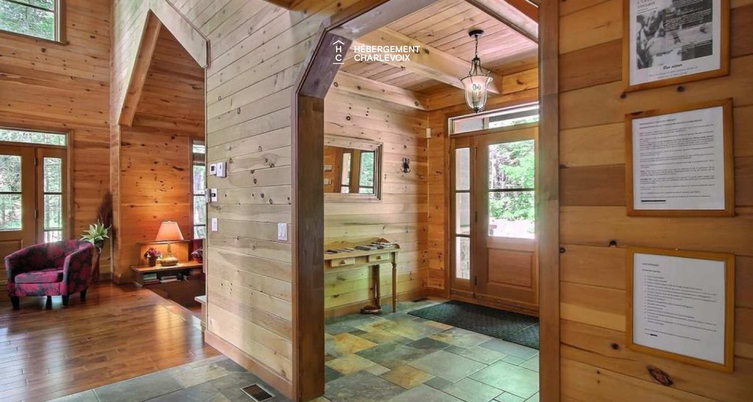 LOR-14 - Spacieuse terrasse dotée d'un SPA