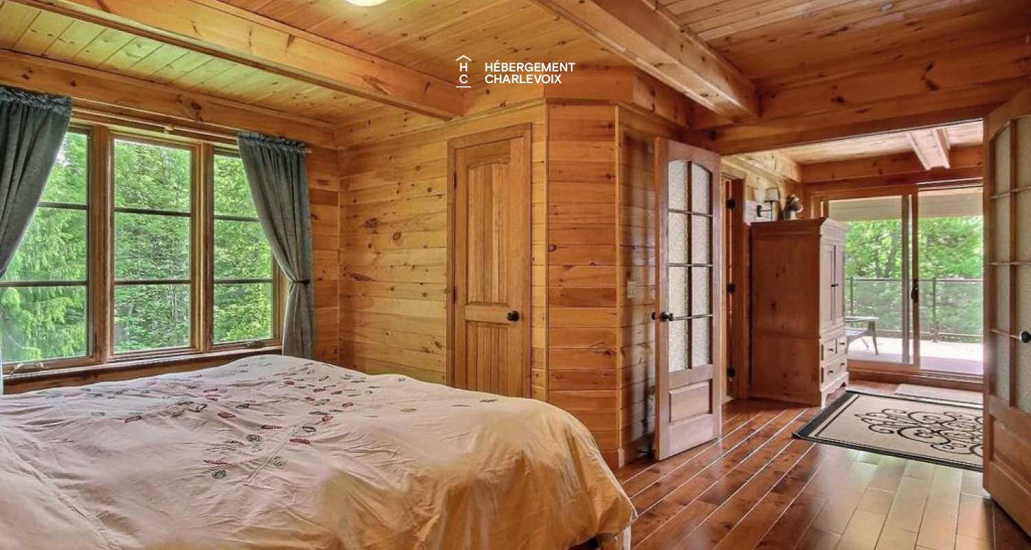 LOR-14 - Spacieuse terrasse dotée d'un SPA