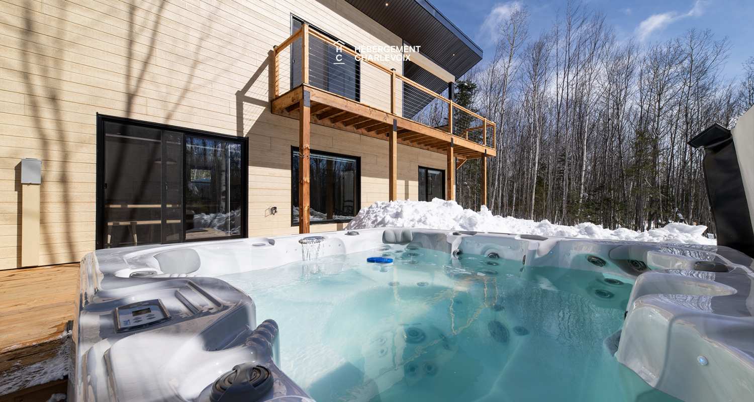 LUM-27 - Dream location to explore Charlevoix