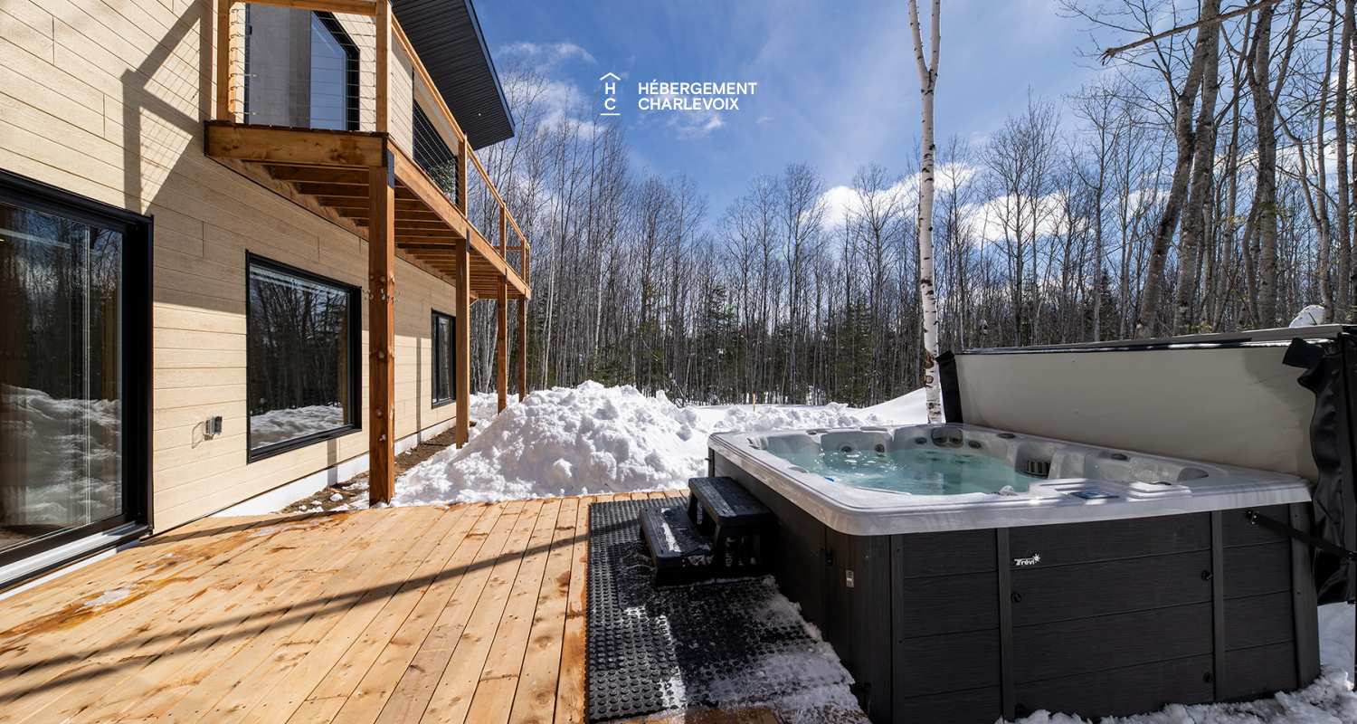 LUM-27 - Dream location to explore Charlevoix