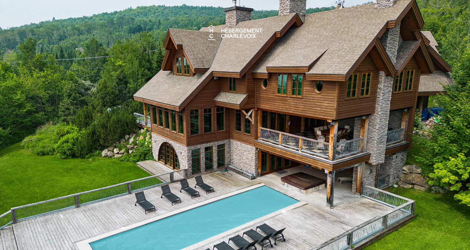 MAR-45 - Prestigieuse villa de 6000 pieds carrés