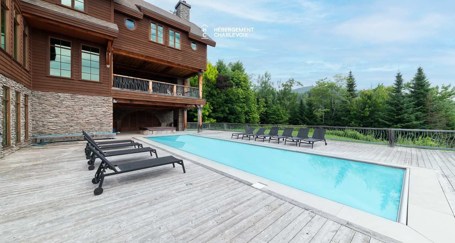 MAR-45 - Prestigieuse villa de 6000 pieds carrés