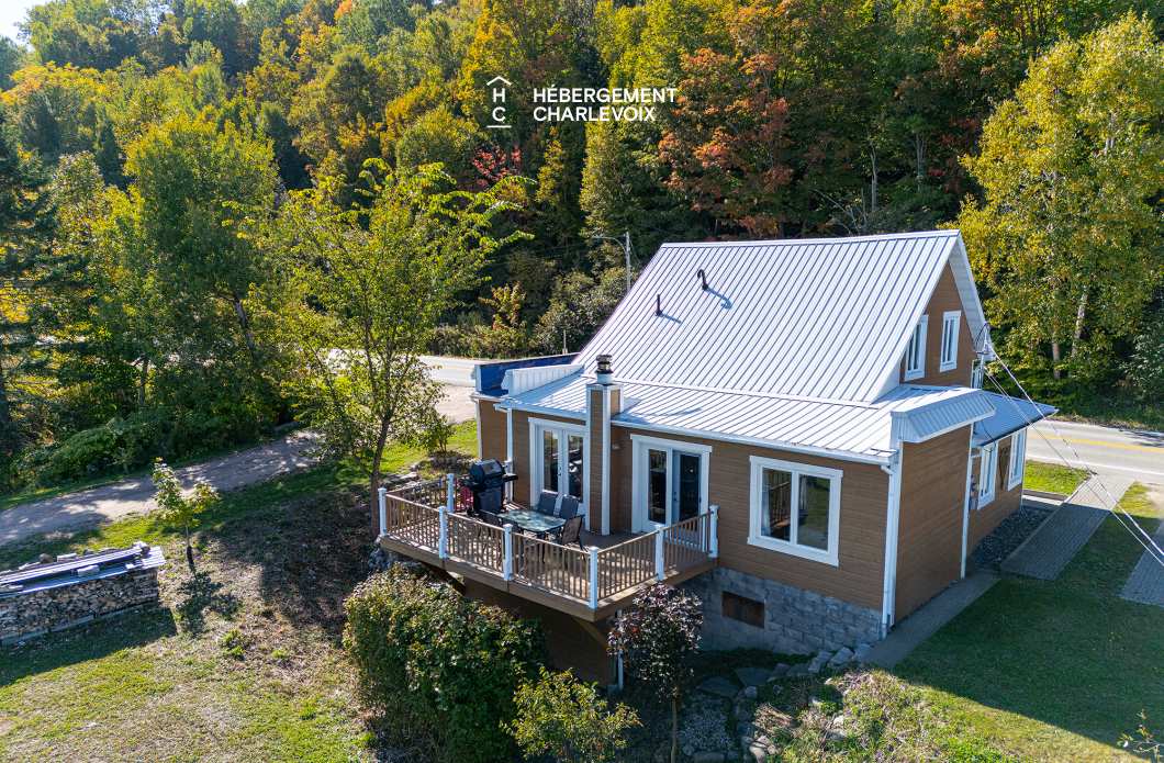 MAS-727 - Warm house on the edge of the St. Lawrence