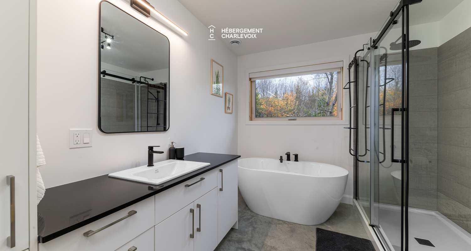 MAU-90 - New chalet with SPA!