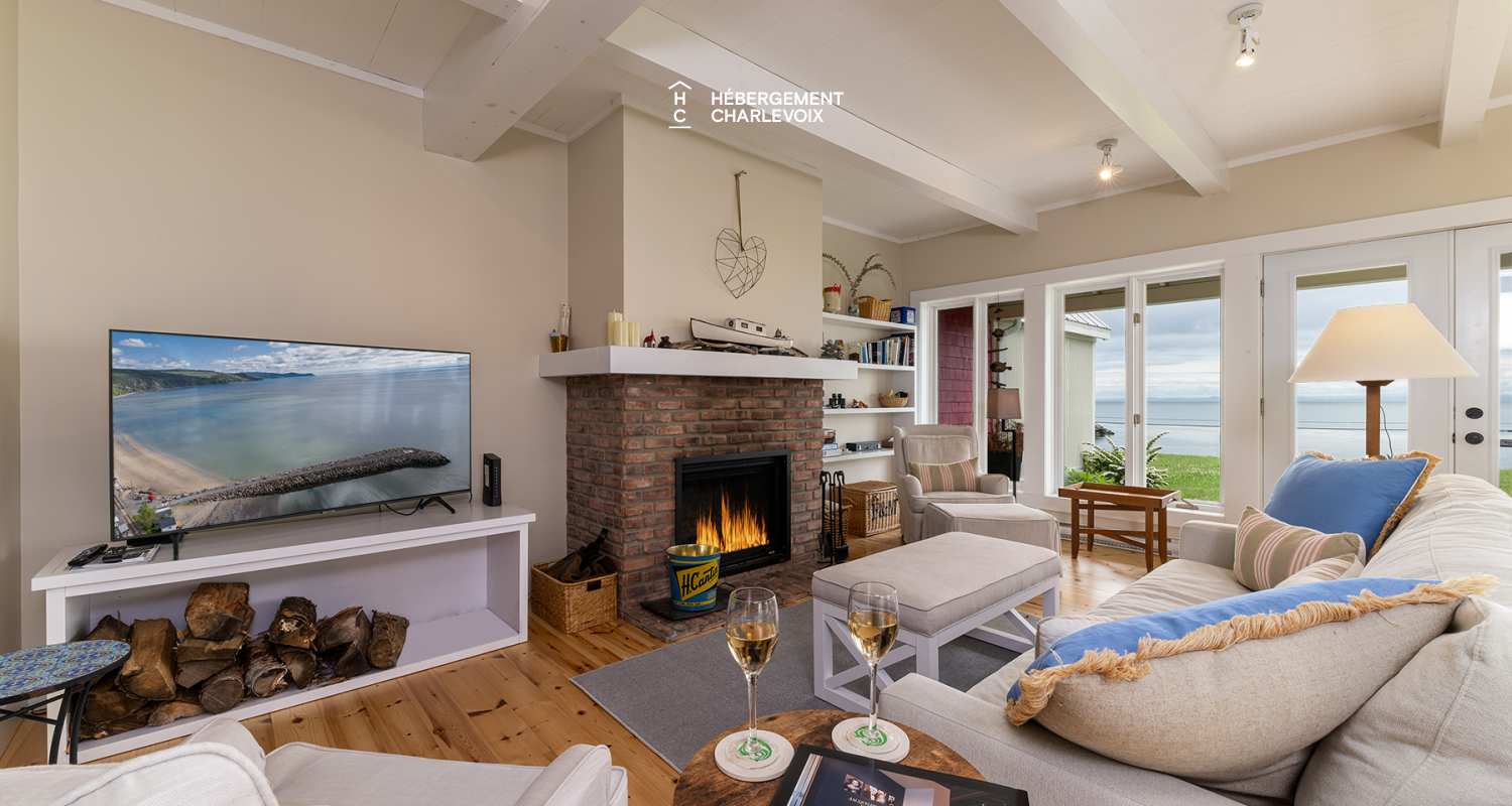 MER-294 - View is magnificent on the St-Lawrence River!!