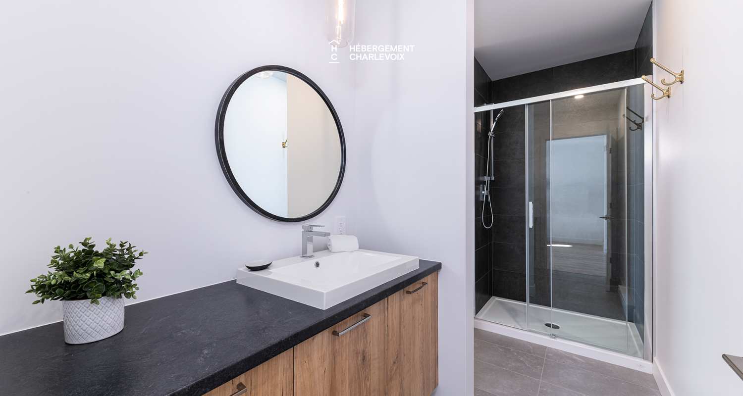 Chalet Grande-Pointe 01 - Is located at less than 200 meters from the chairlift