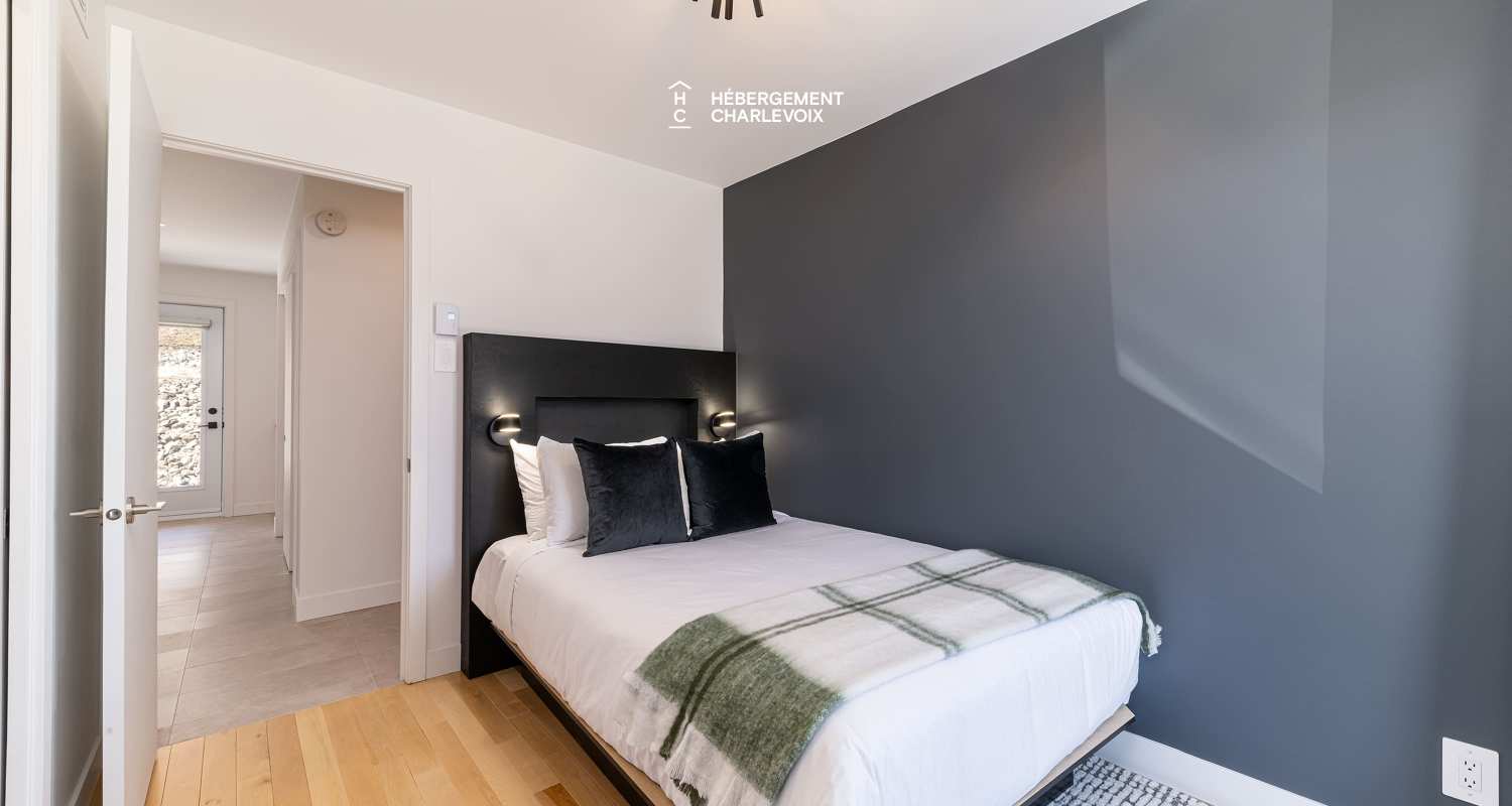 Chalet Grande-Pointe 10 - Is located at less than 200 meters from the chairlift