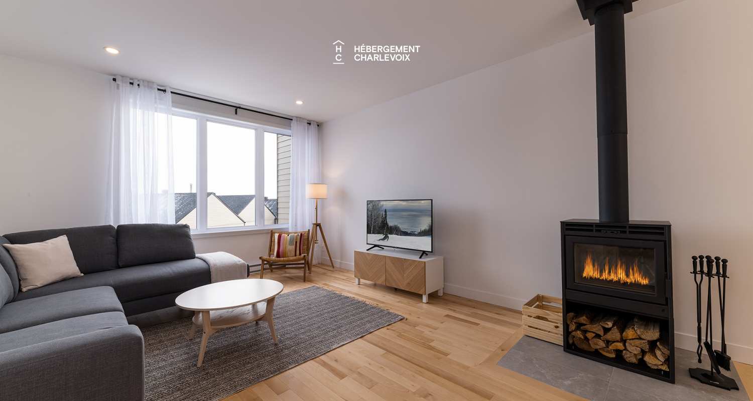 Chalet Grande-Pointe 14 - Is located at less than 200 meters from the chairlift