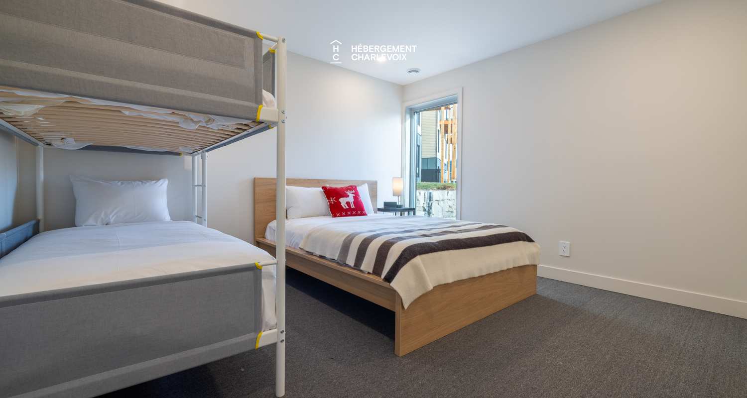 Chalet Grande-Pointe 09 - Idéal pour l'hiver tout comme l'été!