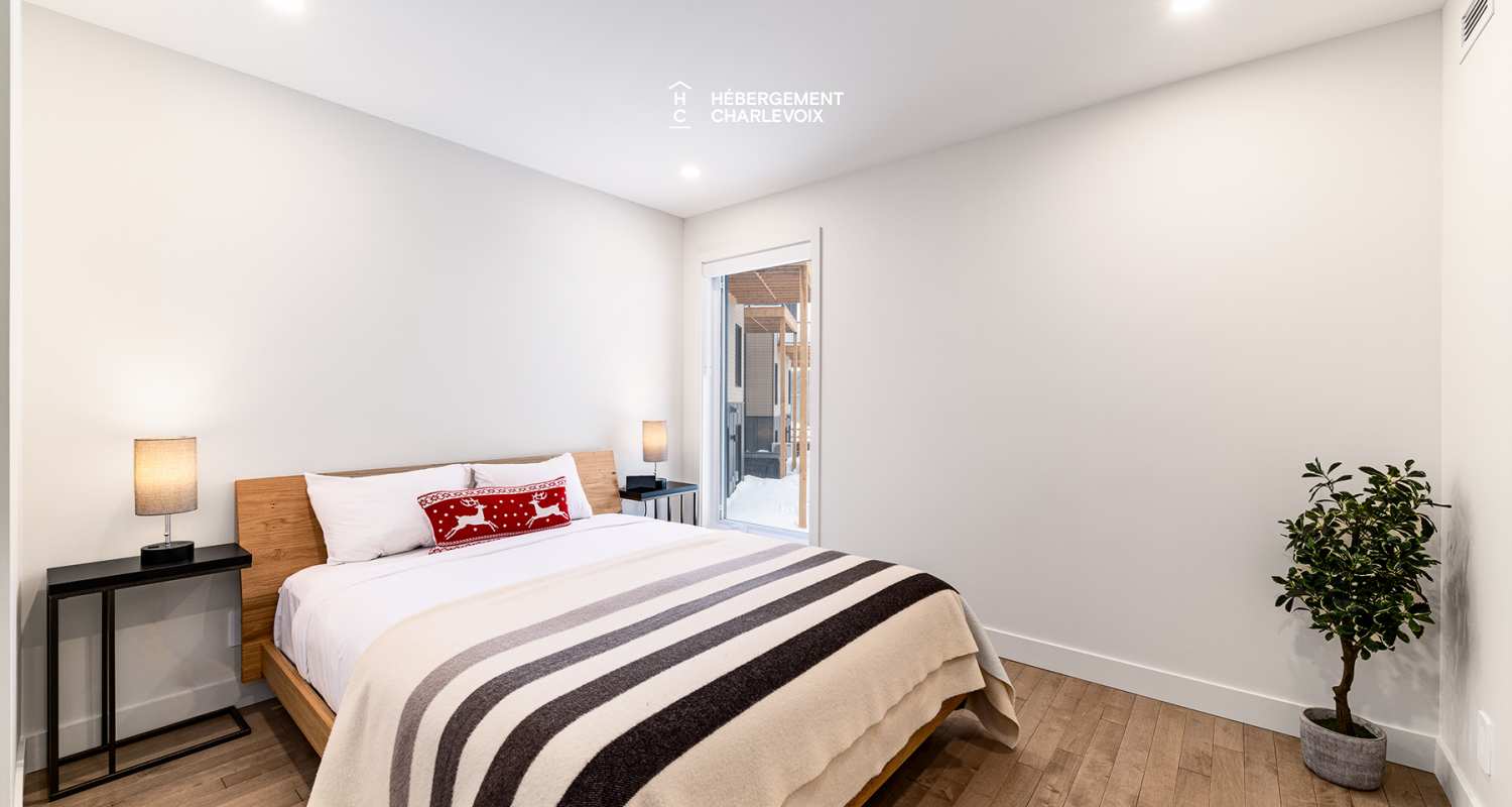 Chalet Grande-Pointe 09 - Idéal pour l'hiver tout comme l'été!