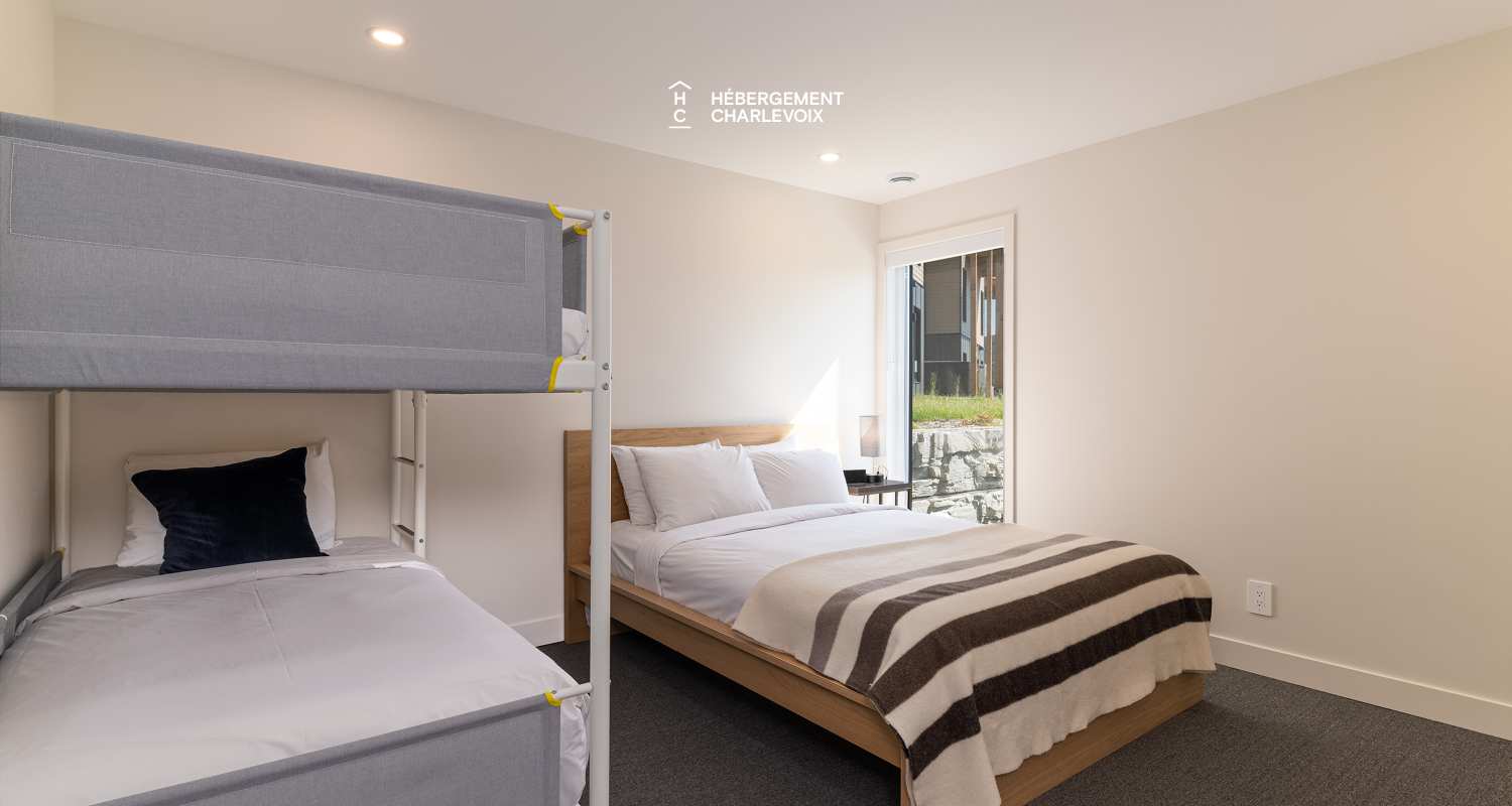 Chalet Grande-Pointe 09 - Idéal pour l'hiver tout comme l'été!