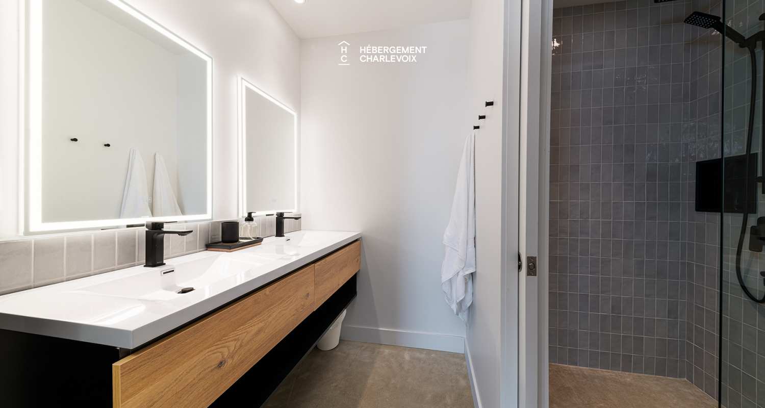 MIS-343 - Vue époustouflante sur le fleuve St-Laurent.