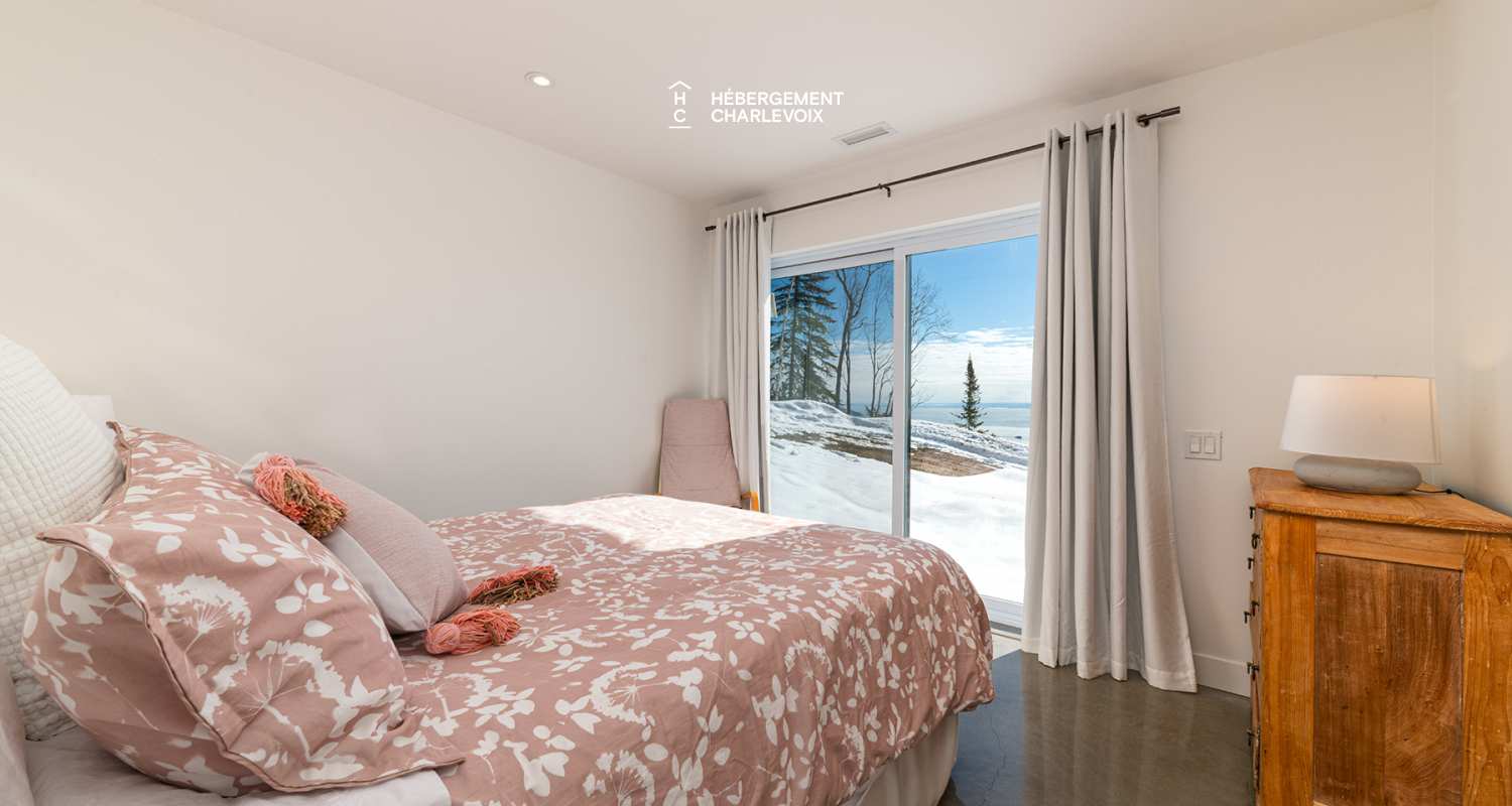 MIS-343 - Vue époustouflante sur le fleuve St-Laurent.