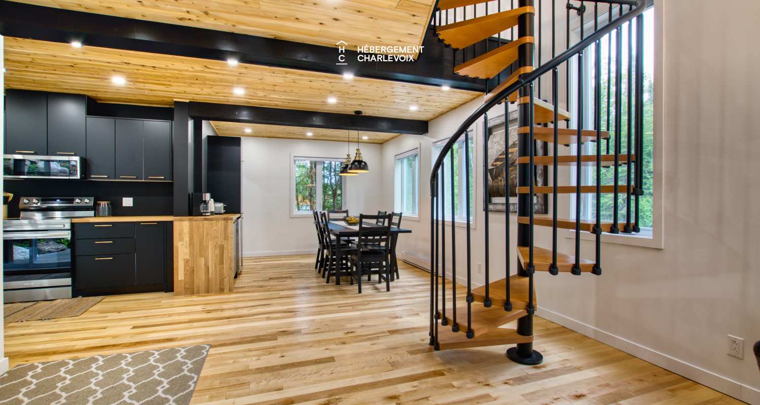 NOUF-256 - Chalet sur le bord d'un lac avec sentier, cascade et étang