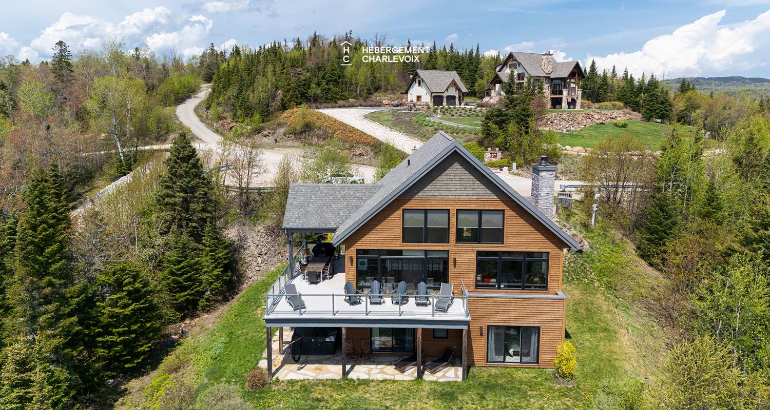 PAN-93 - The beauty of Charlevoix's landscapes