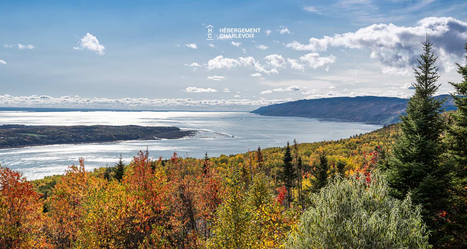 PAN-93 - The beauty of Charlevoix's landscapes