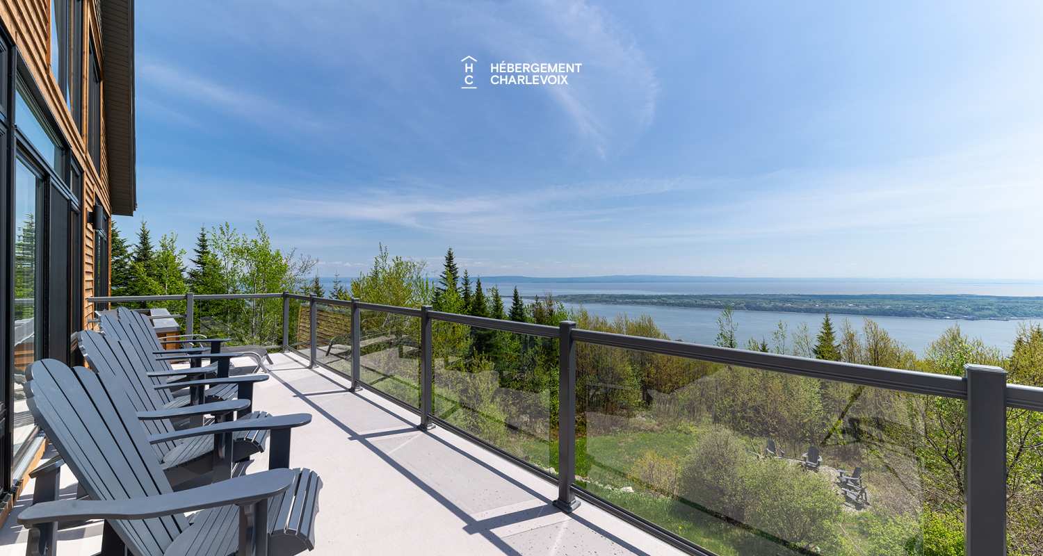 PAN-93 - The beauty of Charlevoix's landscapes