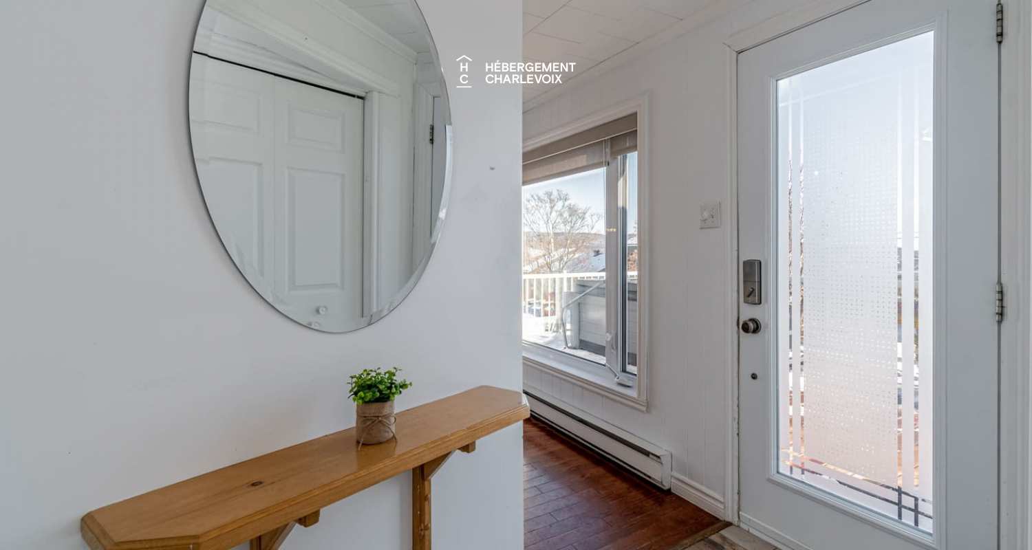 PHA-206 - wow! Charming cottage with a view of Baie-Saint-Paul!