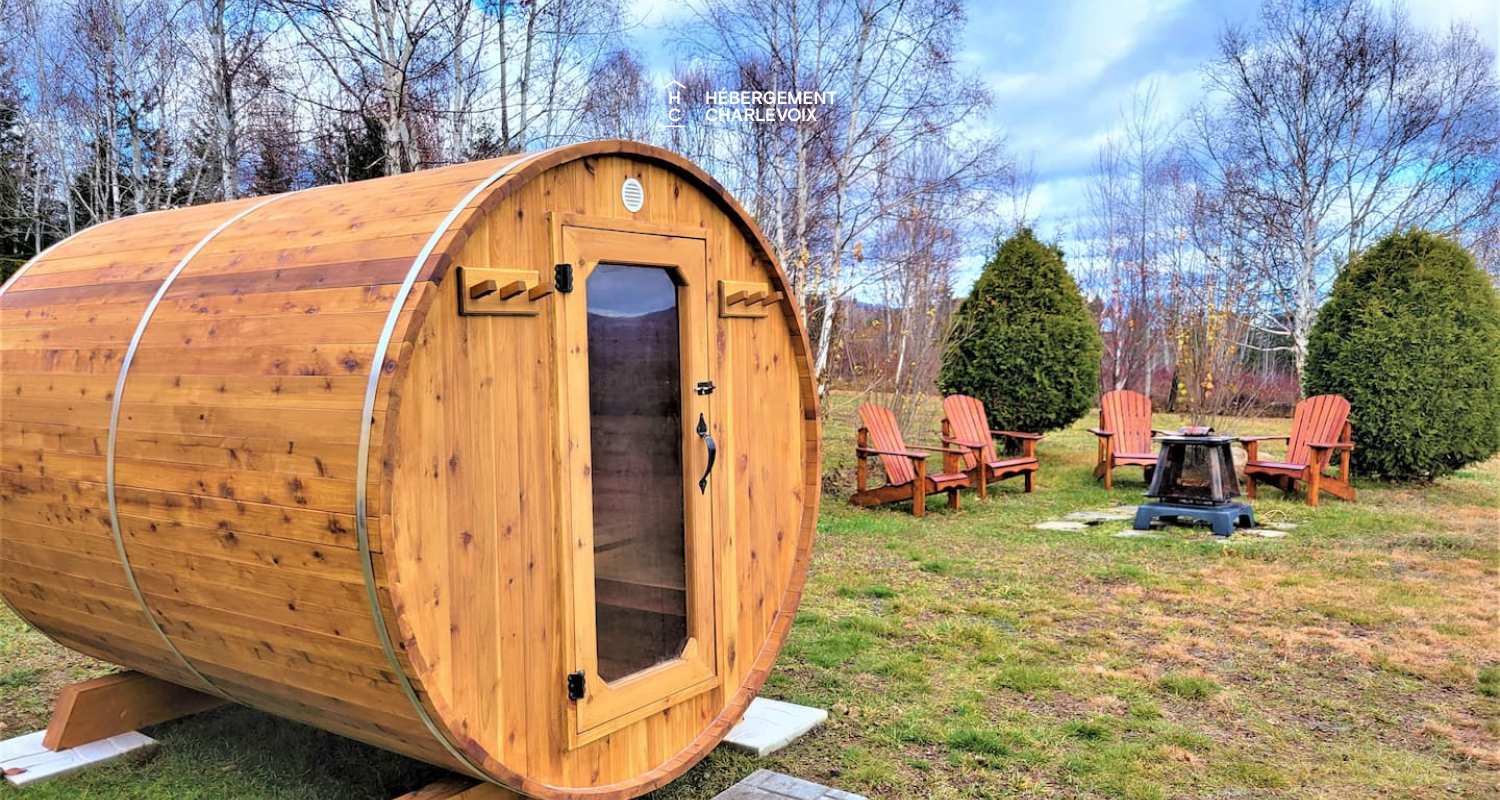PHA-206 - wow! Charming cottage with a view of Baie-Saint-Paul!