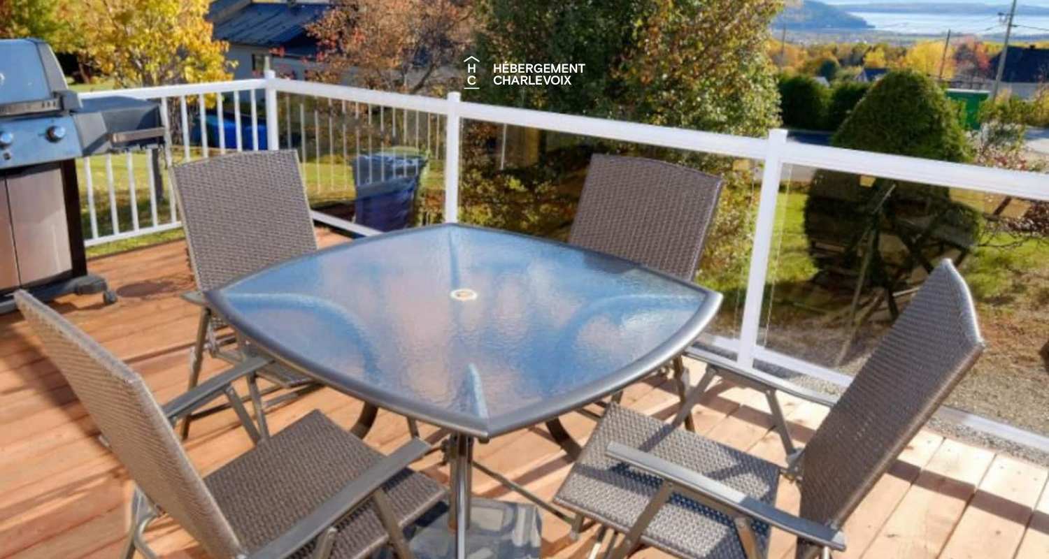 PHA-206 - wow! Charming cottage with a view of Baie-Saint-Paul!