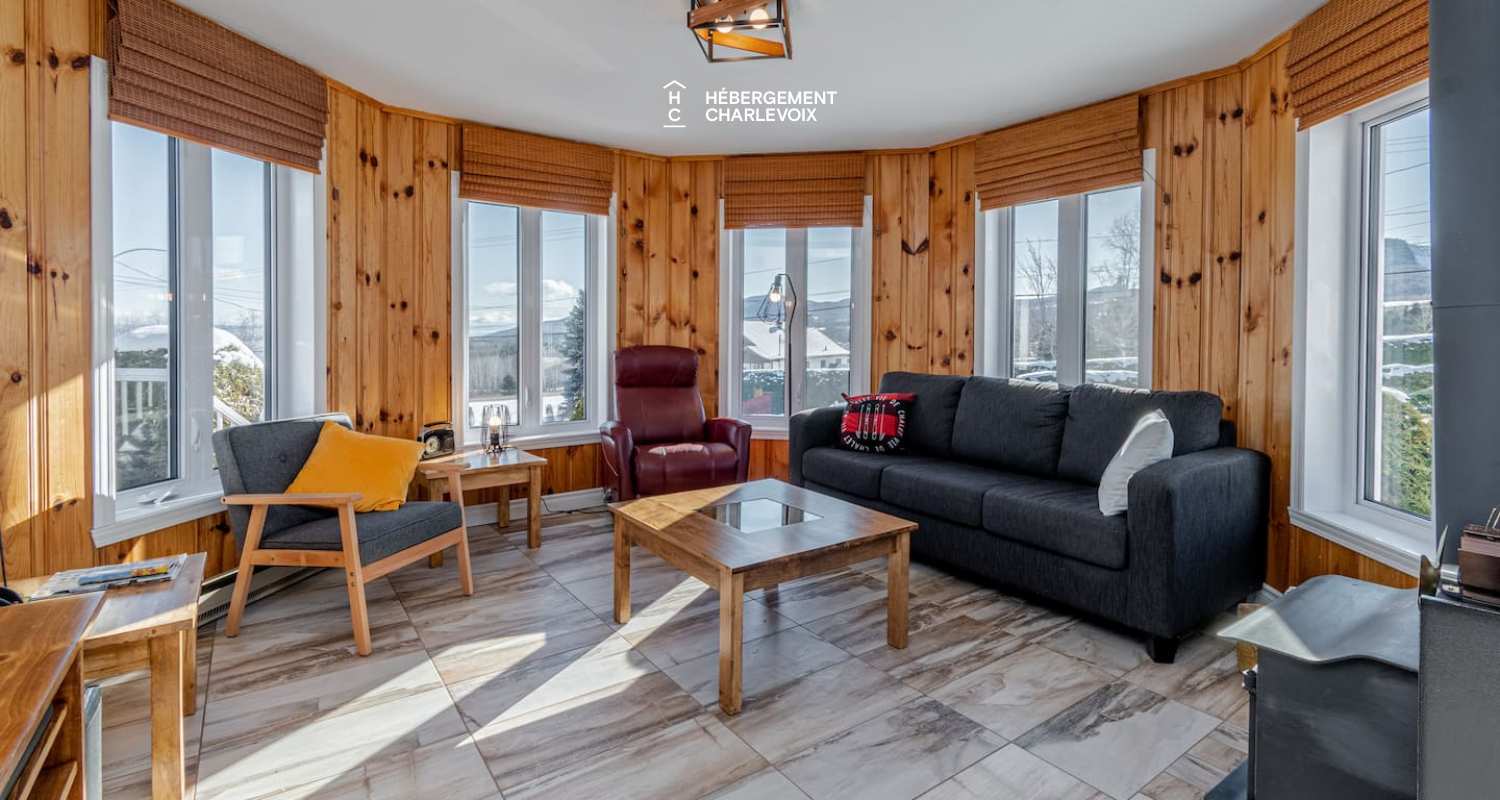 PHA-206 - wow! Charming cottage with a view of Baie-Saint-Paul!
