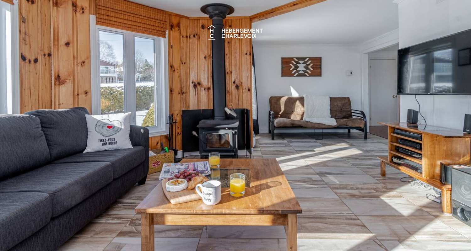 PHA-206 - wow! Charming cottage with a view of Baie-Saint-Paul!