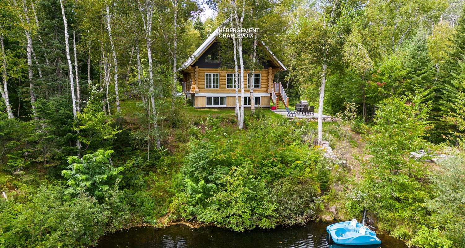 PIO-9 - Chalet de style scandinave avec un lac